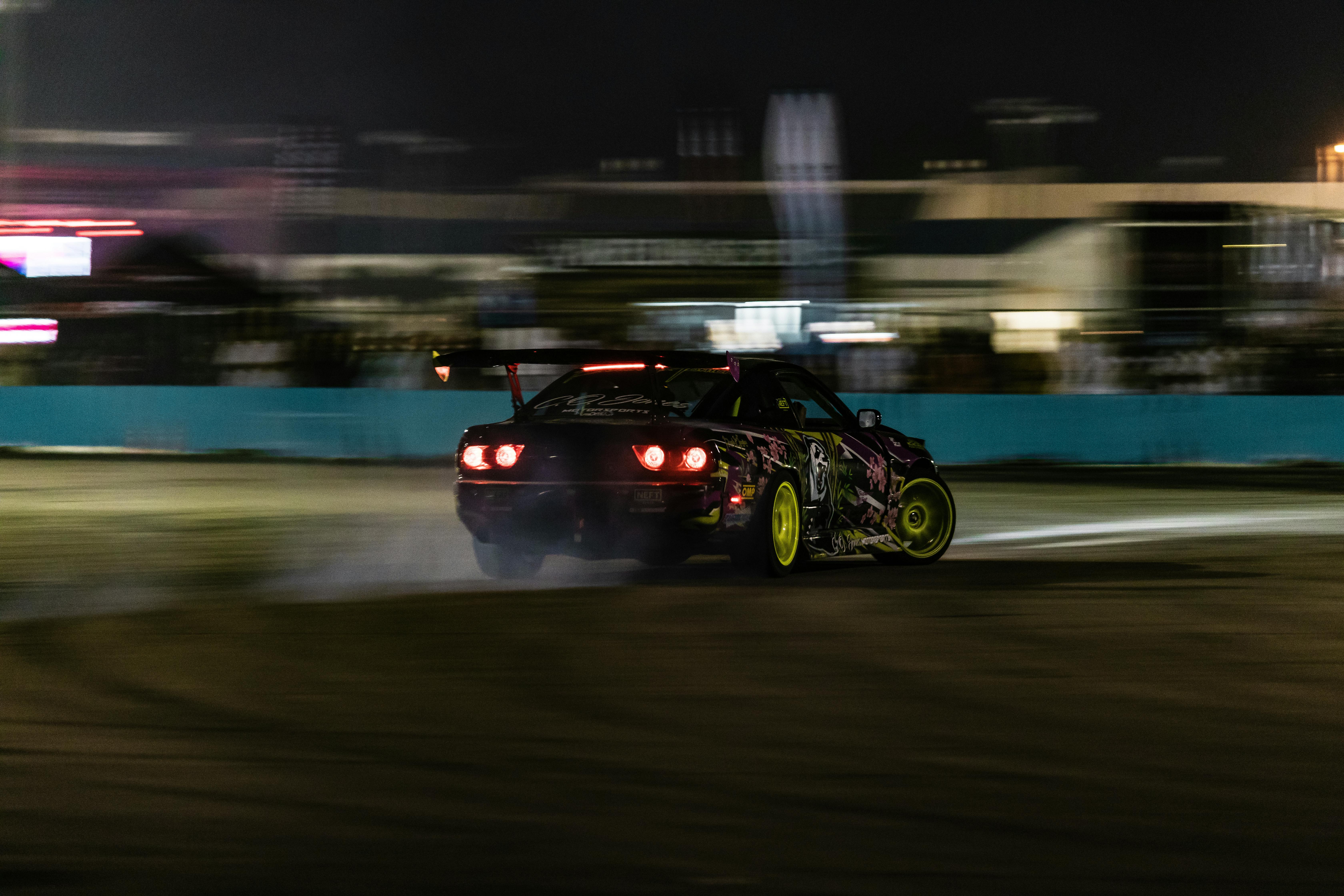 Araçlara Yazılım Atma: Nedir, Nasıl Yapılır ve Dikkat Edilmesi Gerekenler